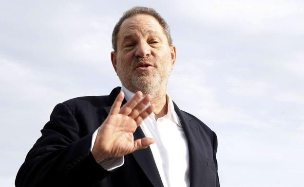 Weinstein, abofeteado en un restaurante de Arizona