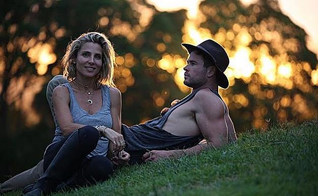 Chris Hemsworth junto a Elsa Pataky. 