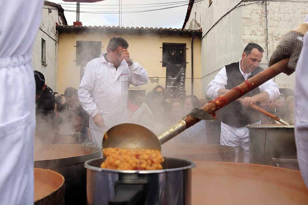 Así han repartido los cofrades los titos