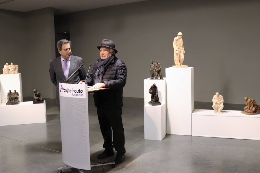 El artista burgalés expone 61 piezas escultóricas en la Fundación Cajacírculo, una retrospectiva de cinco décadas