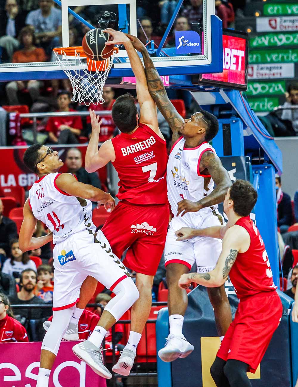 Las mejores imágenes del Tecnyconta Zaragoza - San Pablo Burgos