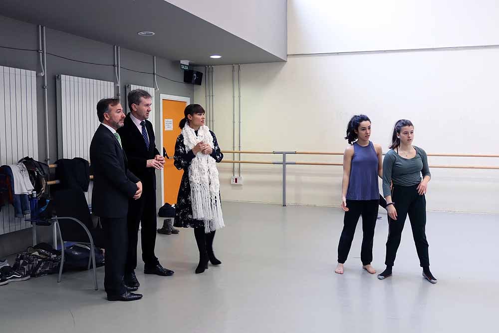 Así imparten las clases los alumnos de la Escuela Profesional de Danza