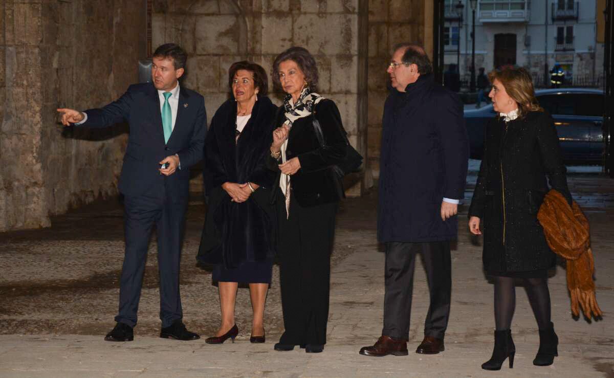 La Reina Sofía preside en Burgos el acto de entrega de los Premios Unión Europea del Patrimonio Cultural.