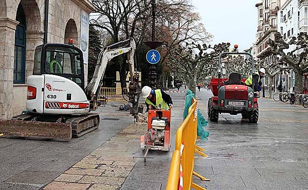 Esta mañana se ha visto trabajar a los operarios