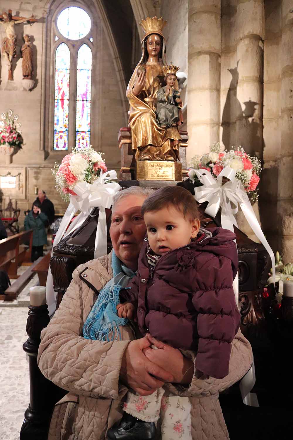 Estos son los bebés que han recibido la bendición de la Misa de la Luz