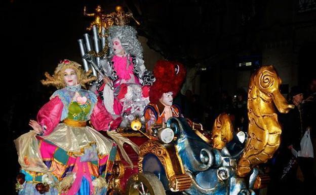 El carnaval da rienda suelta a la creatividad