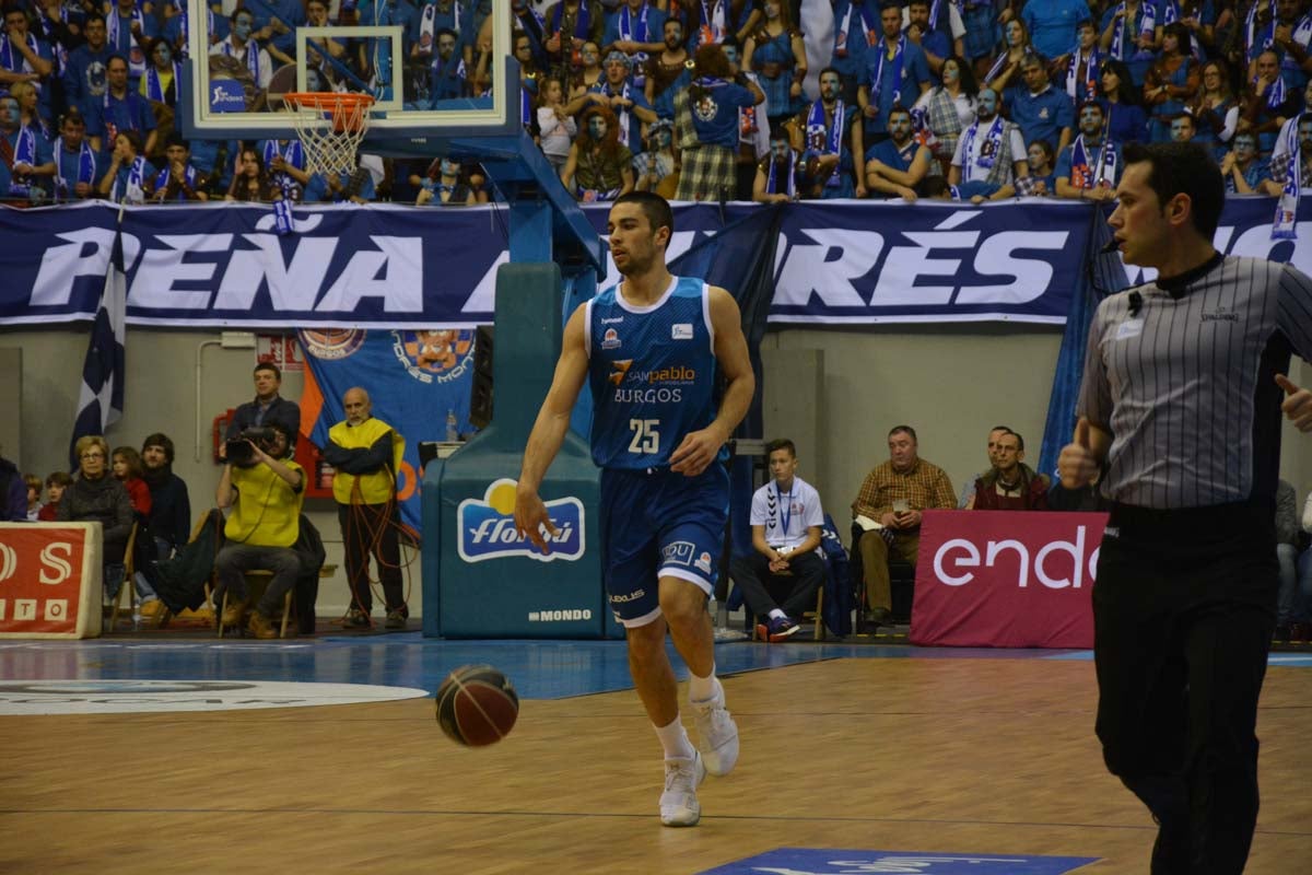 El San Pablo no pudo superar al Valencia Basket, pero el choque volvió a congregar a miles de personas en el Coliseum.