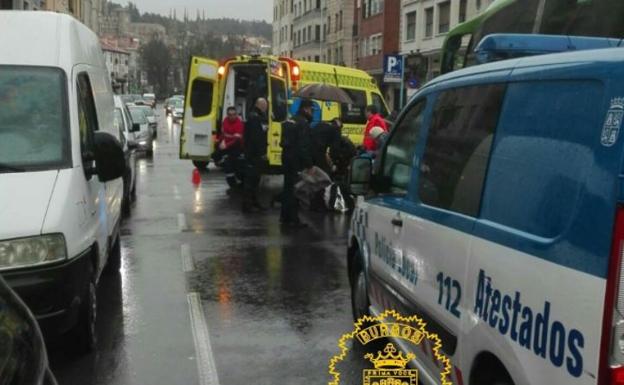 Un varón de 73 años es atropellado por un autobús en la Calle Madrid