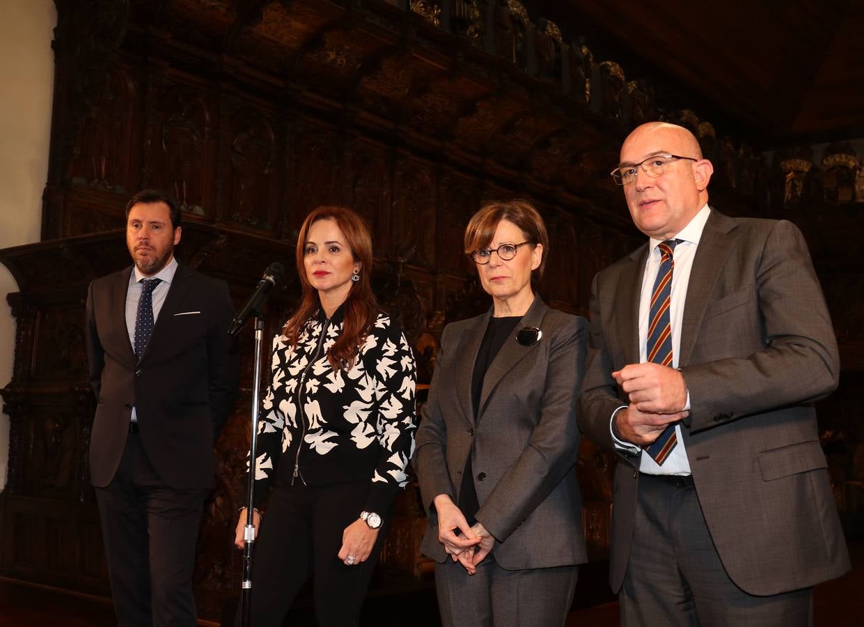 Reunión de la Mesa y Junta de Portavoces de las Cortes en el Colegio San Gregorio de Valladolid