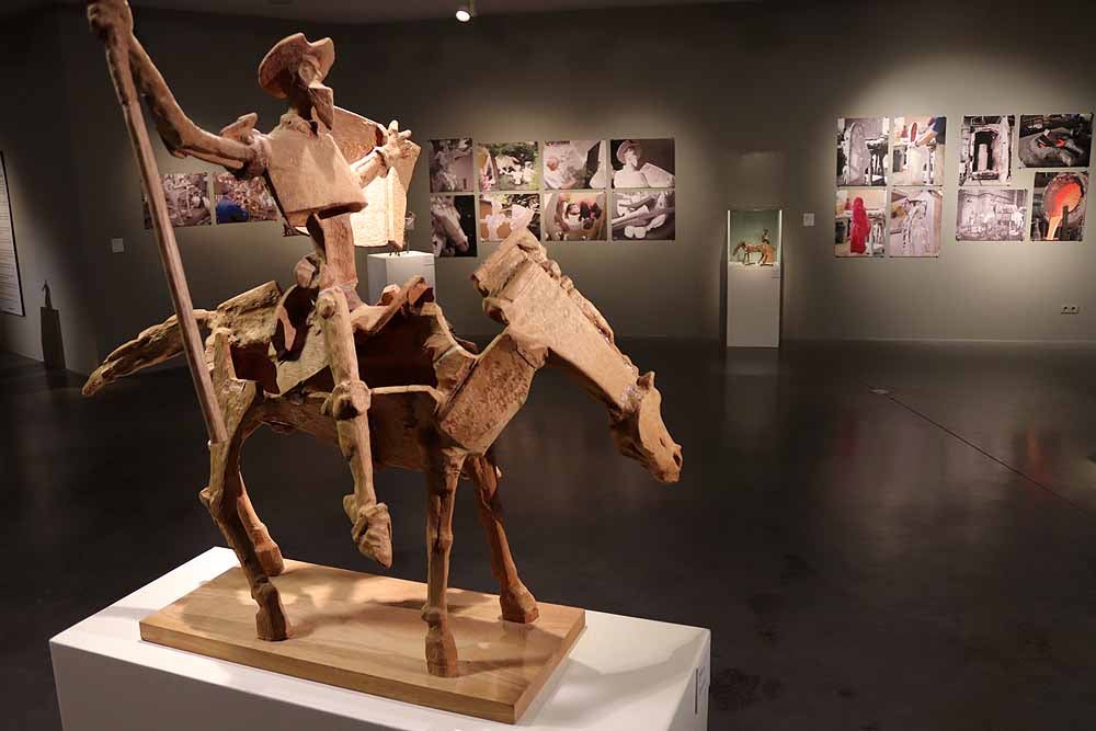La exposición 'Una mirada a Cervantes' se muestra en la Sala de Exposiciones Pedro Torrecilla, del 22 de febrero al 25 de marzo