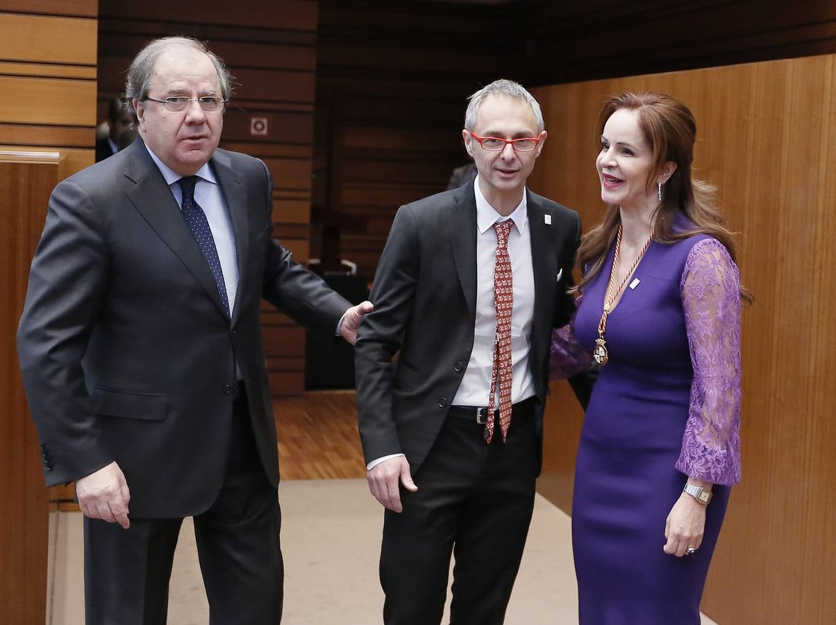 La institución académica conmemora su octavo centenario 