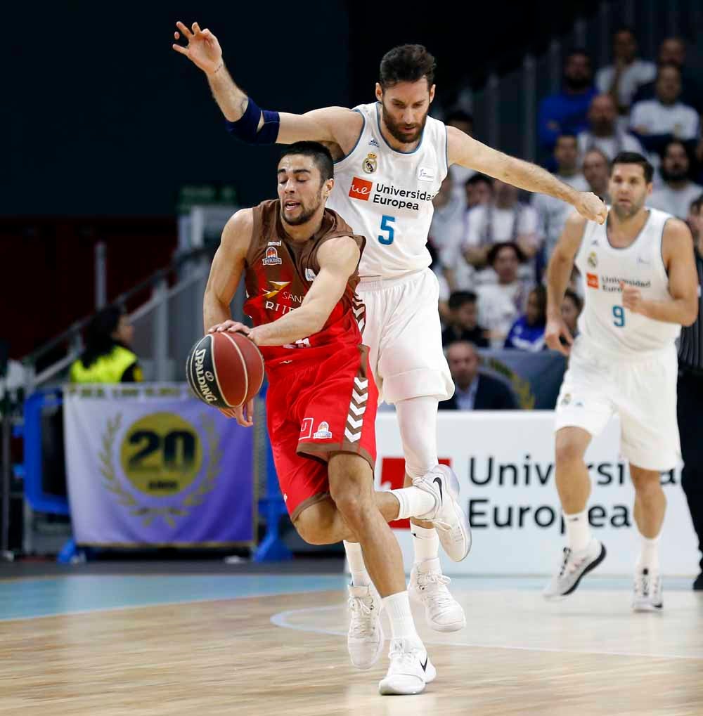 Fotos: Las mejores imágenes del Real Madrid-San Pablo Burgos