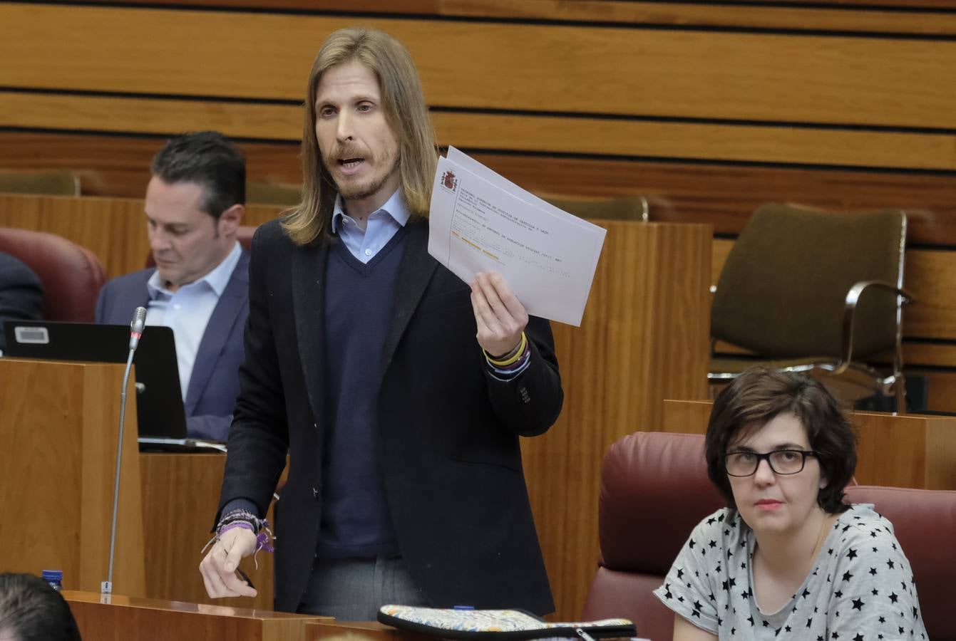 Fotos: Pleno en las Cortes de Castilla y León