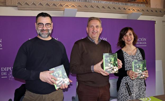 Carlos Calvo, Ricardo Martínez y Beatriz de la Parra