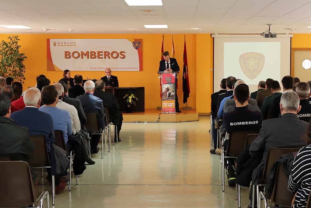 Fotos: En imágenes la celebración del patrón de Bomberos