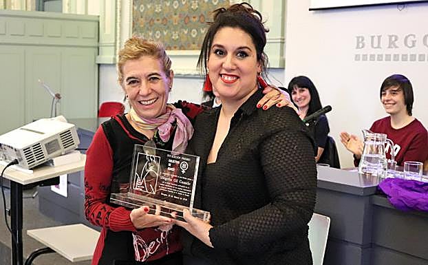 Begoña Gil Casado, premiada por el Colectivo 8 de Marzo