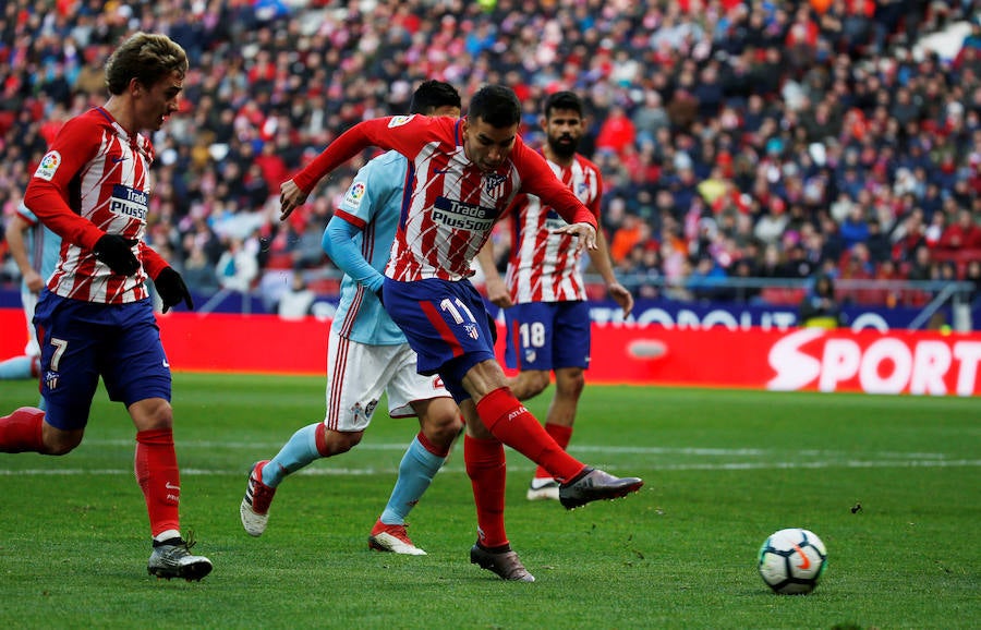 Los tantos de Griezmann, Vitolo, que volvió a la titularidad, y Correa, dan la victoria al cuadro madrileño ante el equipo gallego. 