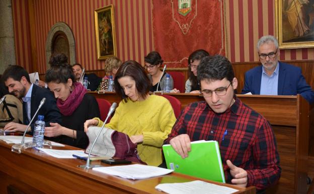 Grupo de Imagina Burgos en el Ayuntamiento