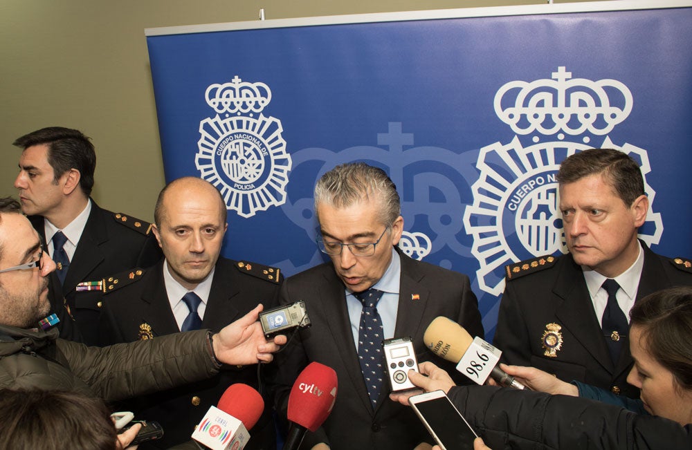 La Policía Nacional ha desarticulado un grupo criminal dedicado al robo de llantas, volantes y asientos de vehículos de alta gama.