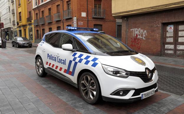 Vehículo de la Policía Local de Palencia. 