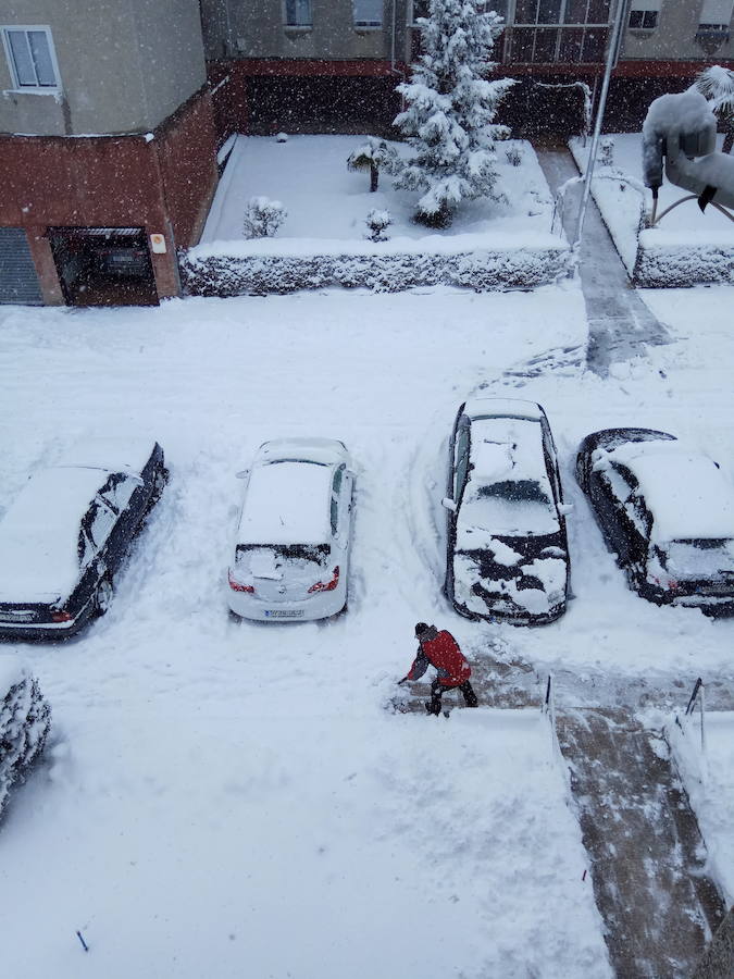 Fotos: Guardo recibe la primavera con medio metro de nieve