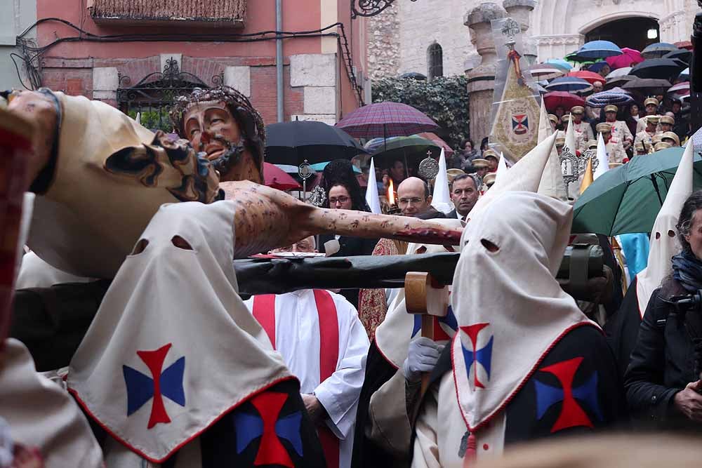 Fotos: Las imágenes de la Procesión del Santísimo Cristo de Burgos