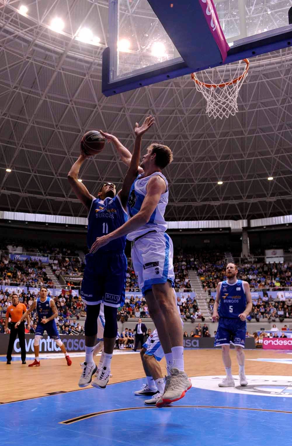 Fotos: Los mejores momentos del San Pablo - Monbus Obradoiro