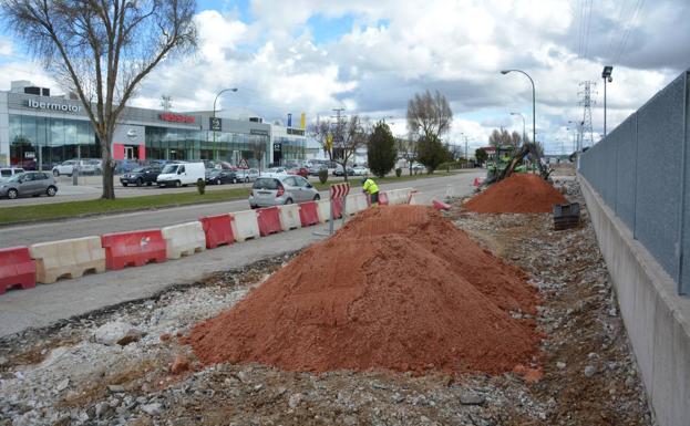 Los trabajos ya han comenzado a ser visibles en la calle.