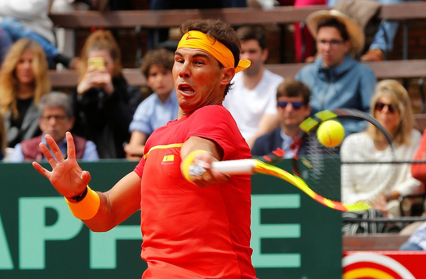 Rafa Nadal y Philipp Kohlschreiber, los protagonistas del segundo partido de la elminatoria de la Copa Davis entre España y Alemania. 