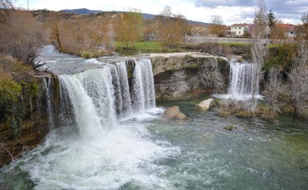 La cascada del Peñón es una de las más visitadas de la provincia.