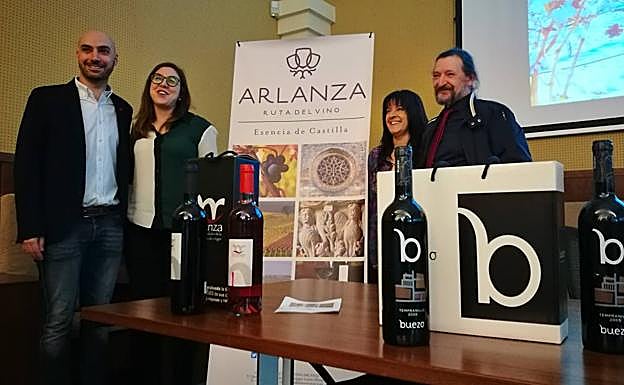 Celia Izquierdo y Miguel Ángel Rojo