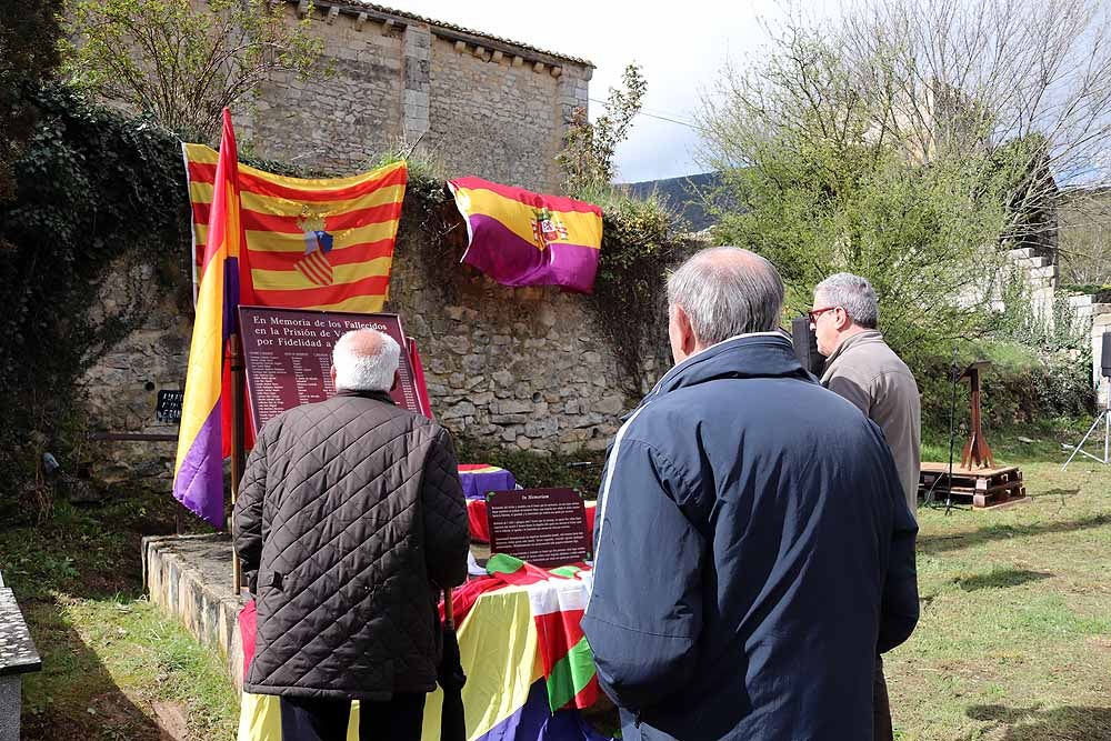 Fotos: Entrega de los restos de cuatro represaliados en Valdenoceda