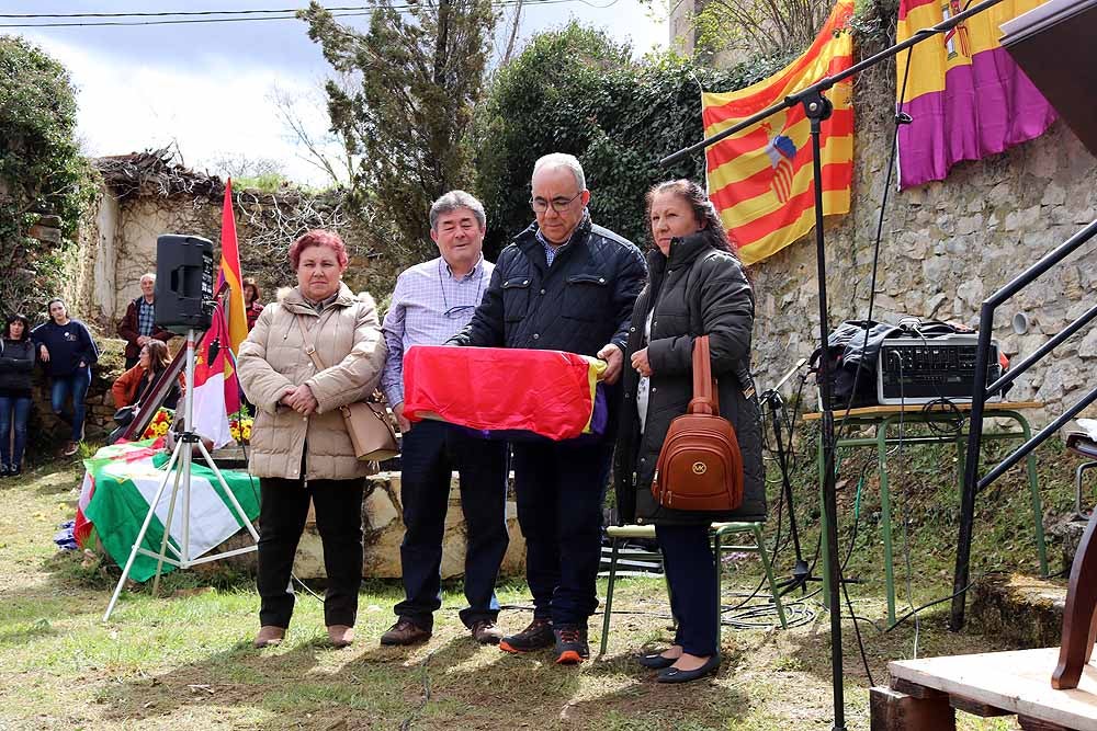 Fotos: Entrega de los restos de cuatro represaliados en Valdenoceda