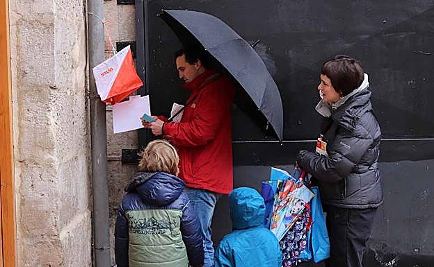 Un equipo encuentra una baliza