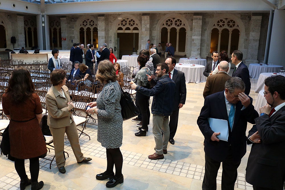 La Fundación Caja Rural de Burgos ha entregado los galardones de la tercera edición de los Premios Valores por Encima del Valor