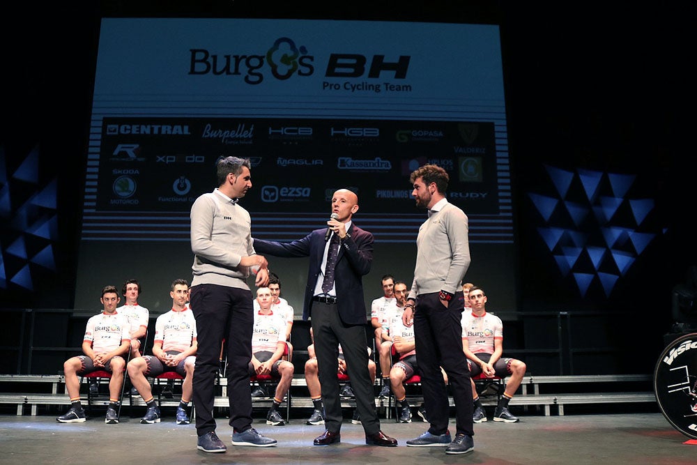 Fotos: El Burgos BH presenta su estructura para hacer frente a la primera temporada como equipo Continental Profesional