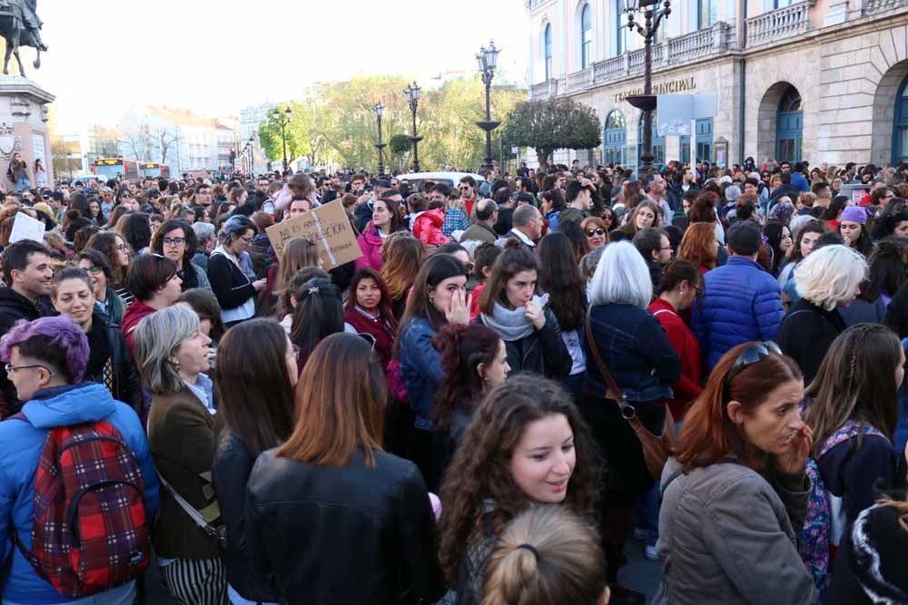 Fotos: Manifestación en Burgos contra la sentencia de &#039;La Manada&#039;