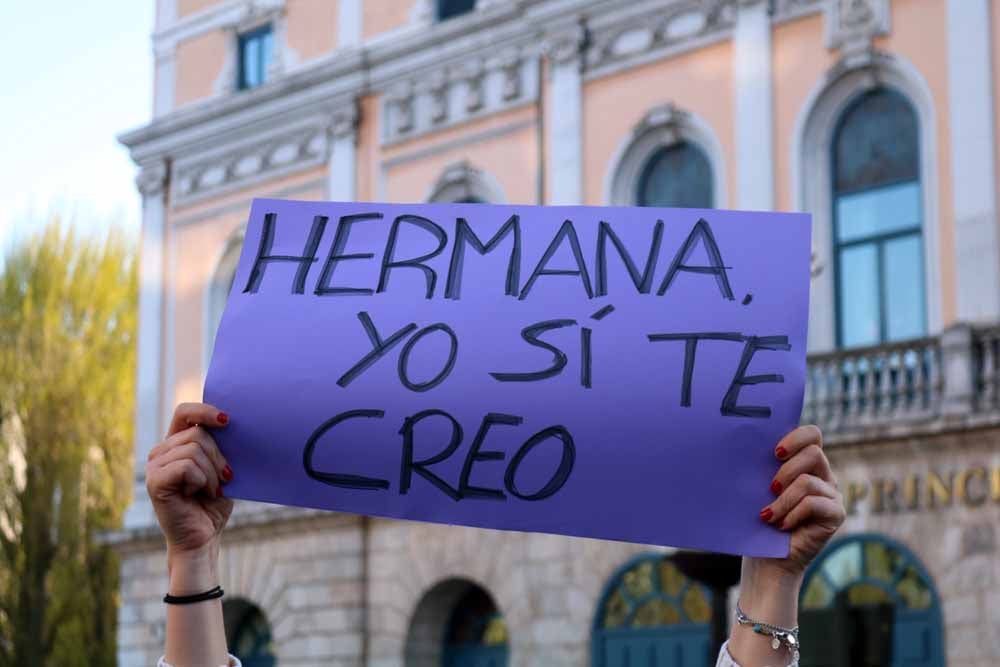 Fotos: Manifestación en Burgos contra la sentencia de &#039;La Manada&#039;