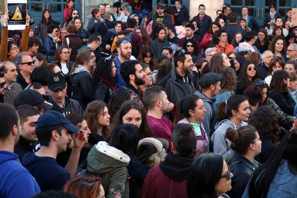 Fotos: Manifestación en Burgos contra la sentencia de &#039;La Manada&#039;