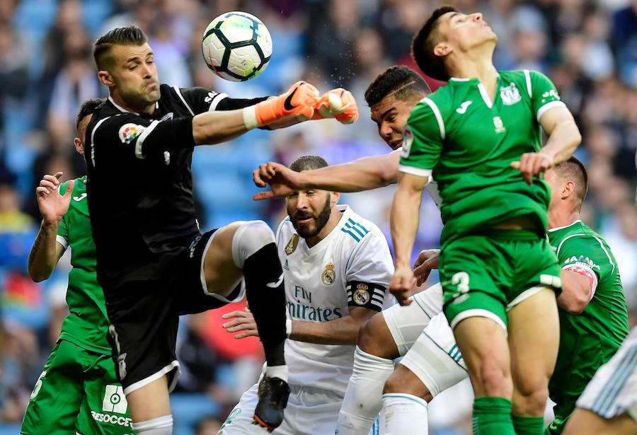 El conjunto blanco, con un once plagado de suplentes y poco habituales, quiere ganar al Leganés para acercarse a la segunda plaza que ocupa el Atlético de Madrid.