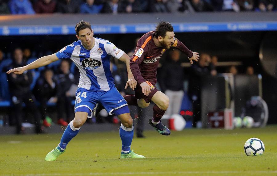 Riazor asiste a la más que probable fiesta de campeón de Liga del Barcelona, que de ganar al Deportivo se aseguraría el entorchado nacional.