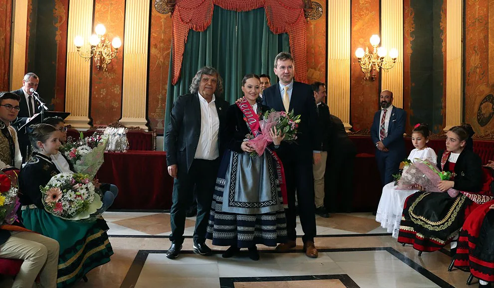 Fotos: Proclamación conjunta de las reinas y reyes de las peñas