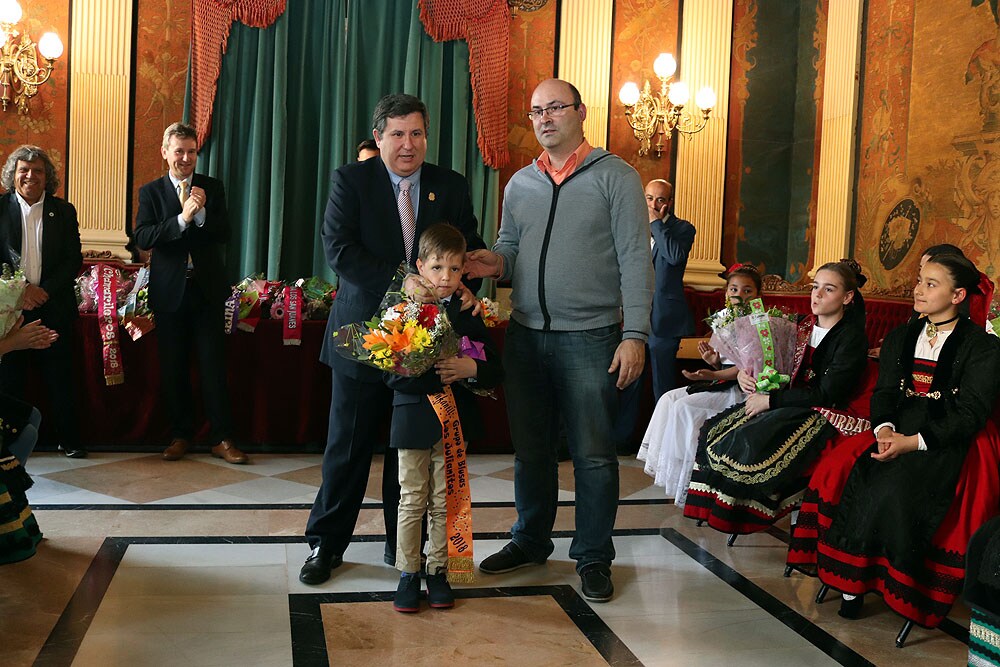 Fotos: Proclamación conjunta de las reinas y reyes de las peñas