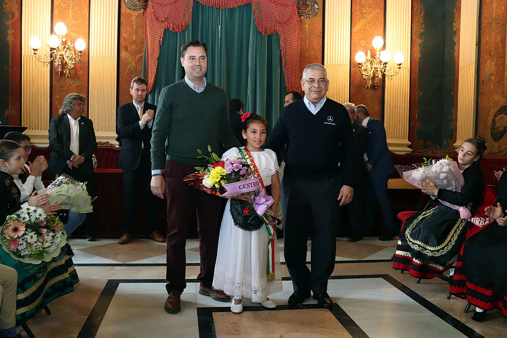 Fotos: Proclamación conjunta de las reinas y reyes de las peñas