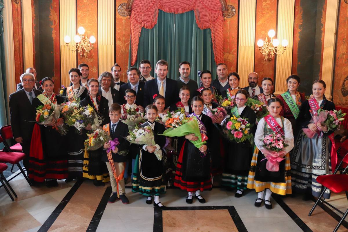 Fotos: Proclamación conjunta de las reinas y reyes de las peñas