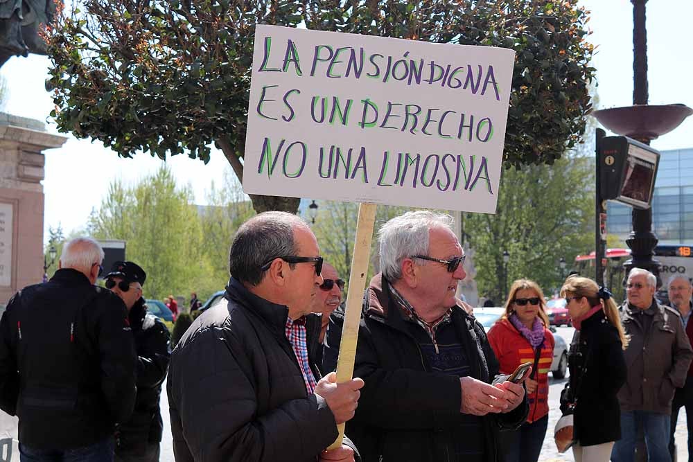 Fotos: Manifestación en defensa de las pensiones