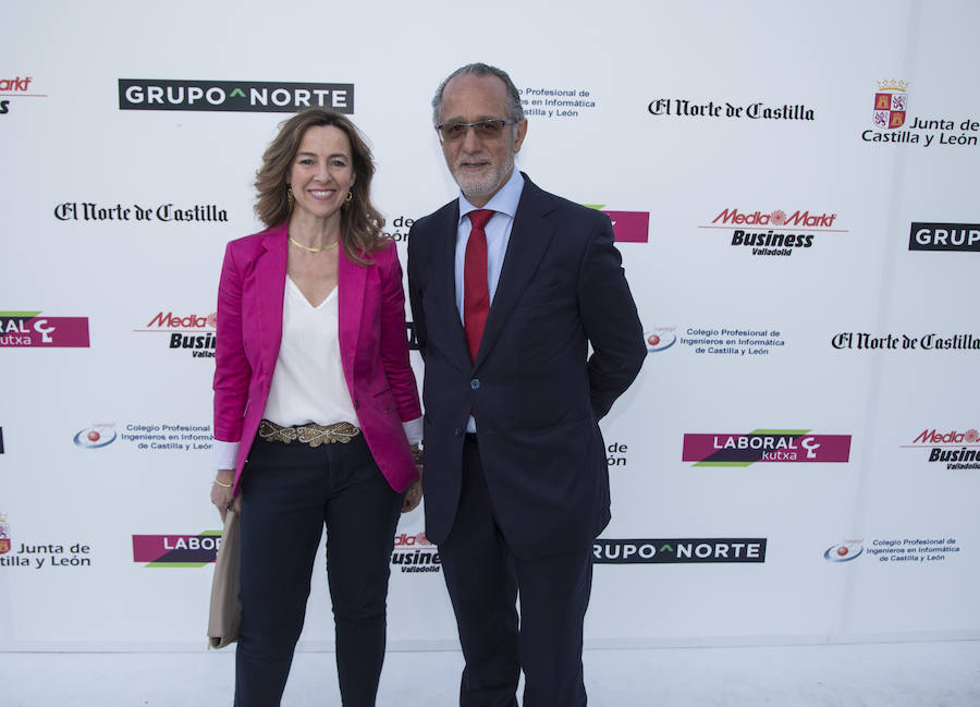 Begoña Pérez (Seditex) y Ciriaco Rodríguez (Banco Santander).