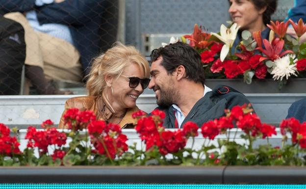 Belén Rueda junto a Francis Malfatto en el Open de tenis de Madrid. 