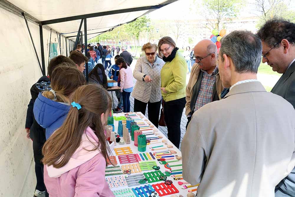 Fotos: En imágenes la 12º Feria Pequeños Emprendedores