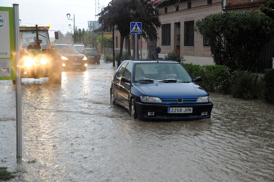 Fotos: Una tormenta inunda las calles de La Seca